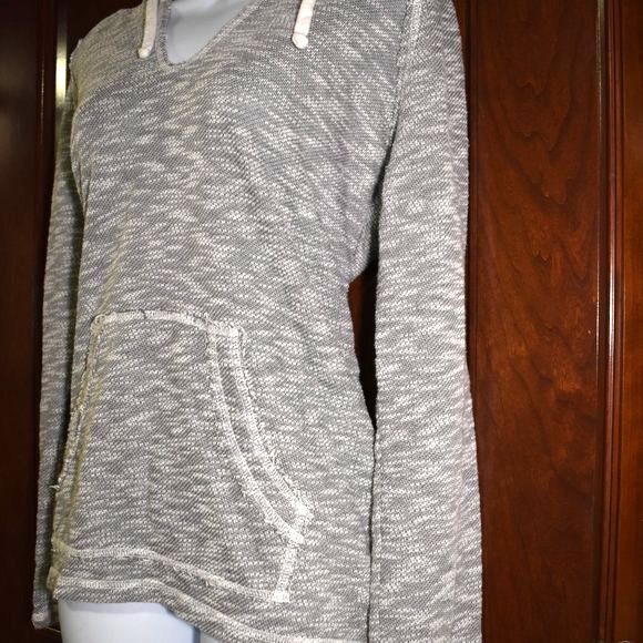 SoulCycle Gray Baha Hoodie Size Medium - Picture 4 of 13